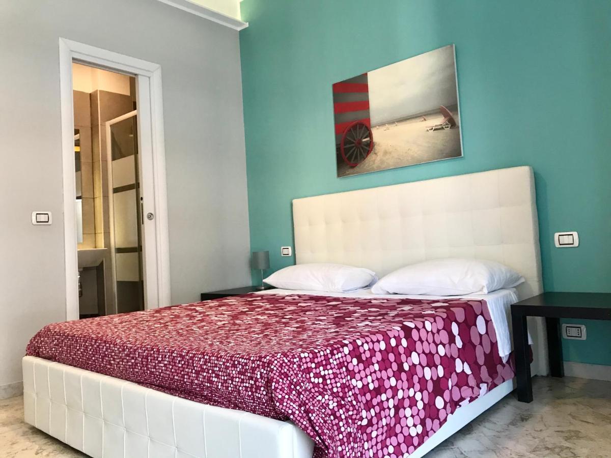 Cavour 124 -Guest-Room- Bari Exteriér fotografie