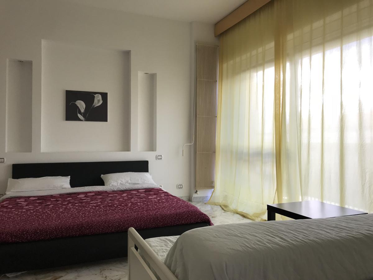 Cavour 124 -Guest-Room- Bari Exteriér fotografie