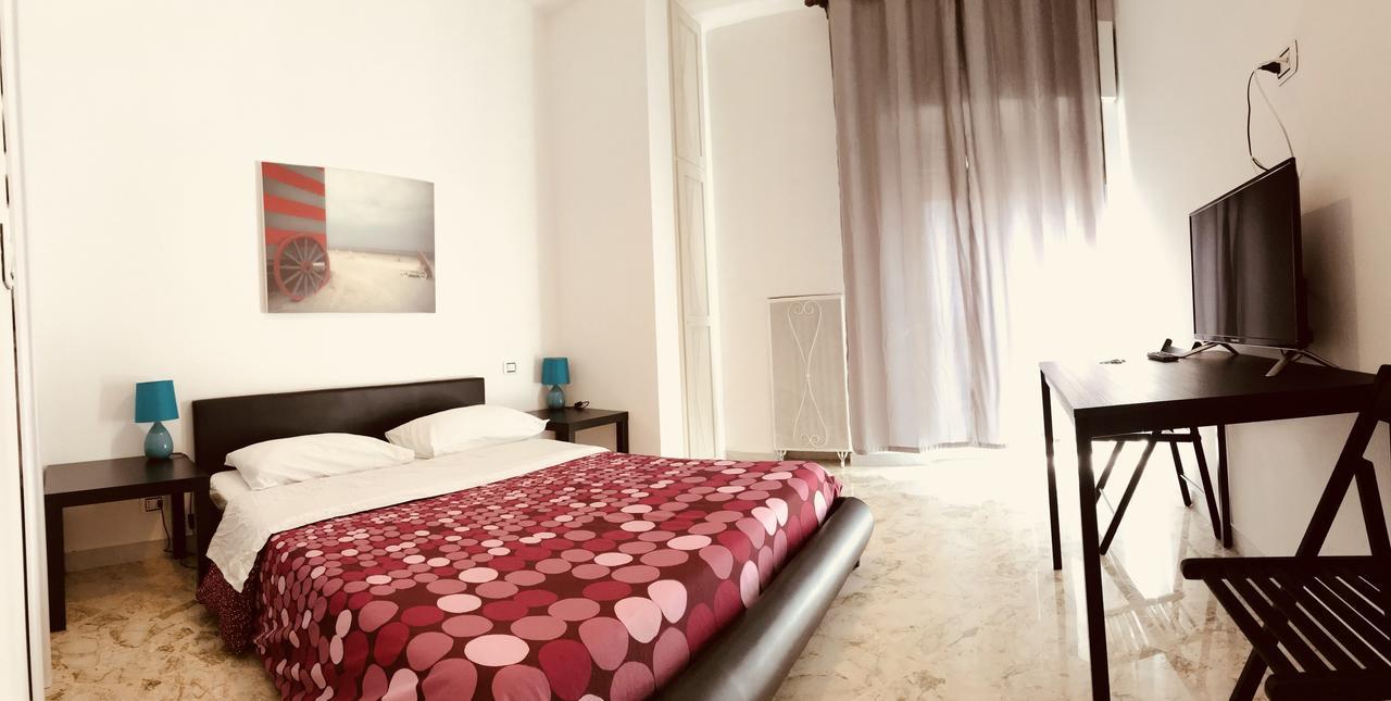 Cavour 124 -Guest-Room- Bari Exteriér fotografie