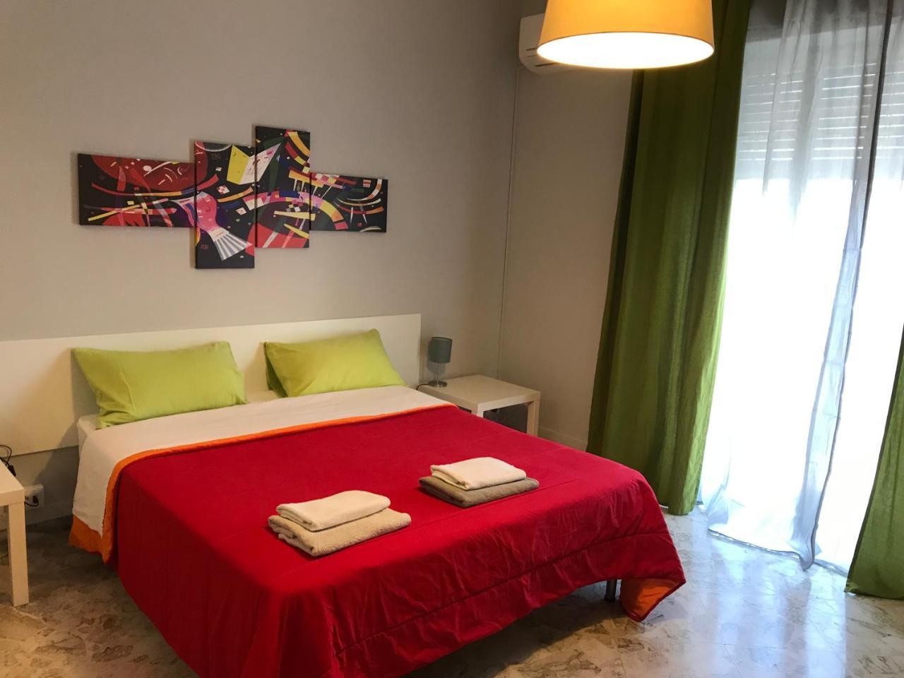 Cavour 124 -Guest-Room- Bari Exteriér fotografie
