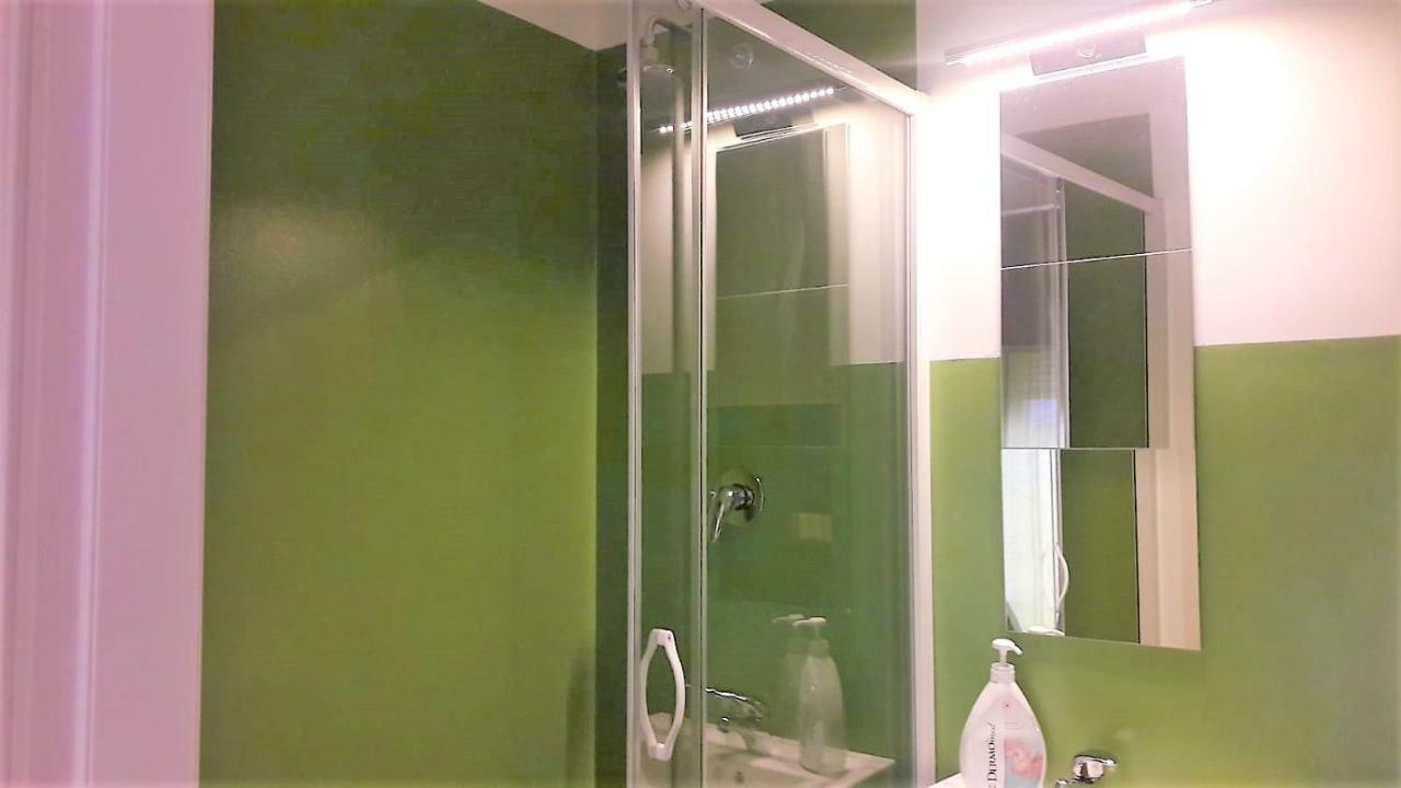 Cavour 124 -Guest-Room- Bari Exteriér fotografie