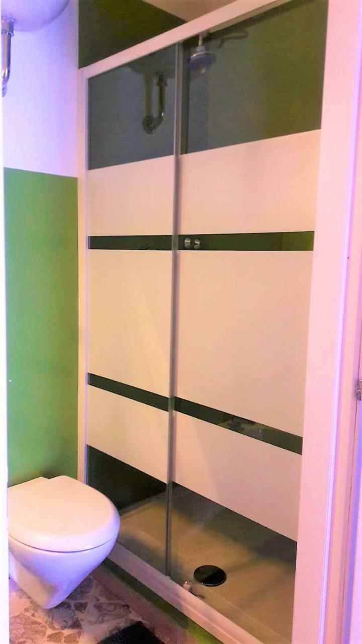Cavour 124 -Guest-Room- Bari Exteriér fotografie